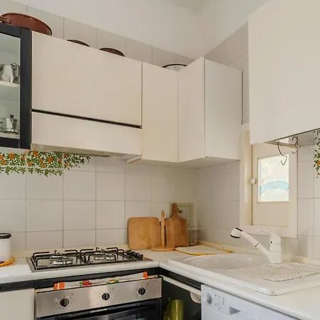 Amazing In With Wifi Apartment